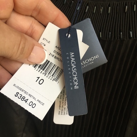 Magaschoni Black & Metal colored top - Picture 4 of 5